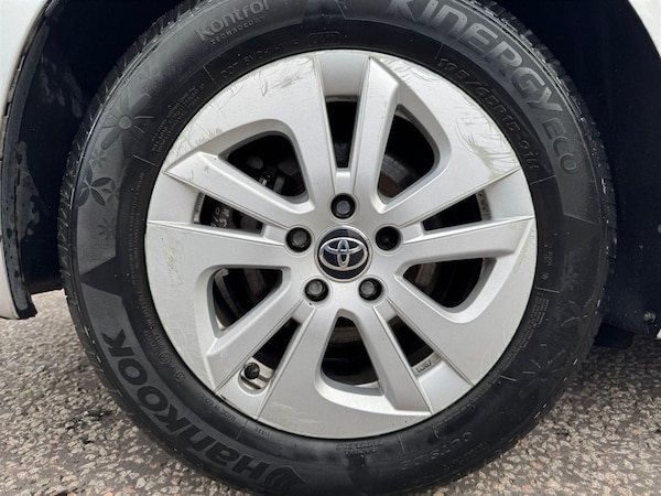 Used Toyota Prius 2016 for sale - 76285645: Photo 70