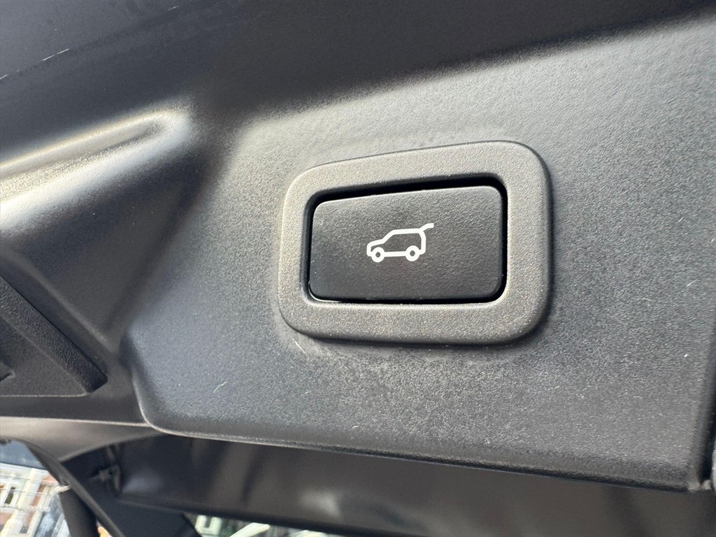 Used Land Rover Range Rover Velar 2019 for sale - 75972709: Photo 26