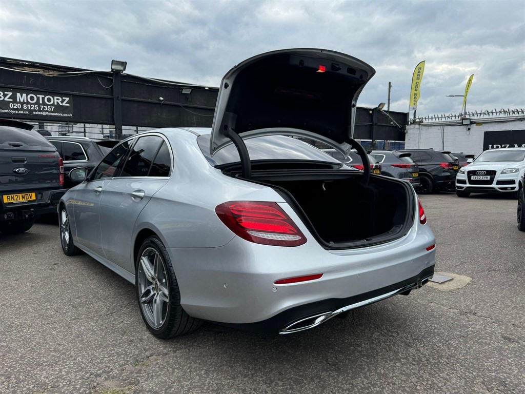 Used Mercedes-Benz E Class 2017 for sale - 76332334: Photo 35
