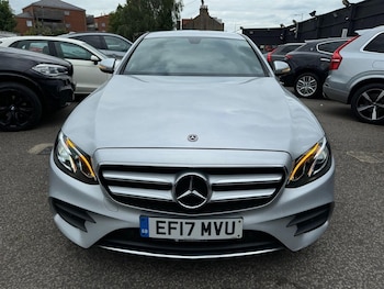 Used Mercedes-Benz E Class 2017 for sale - 76332334: Photo 3