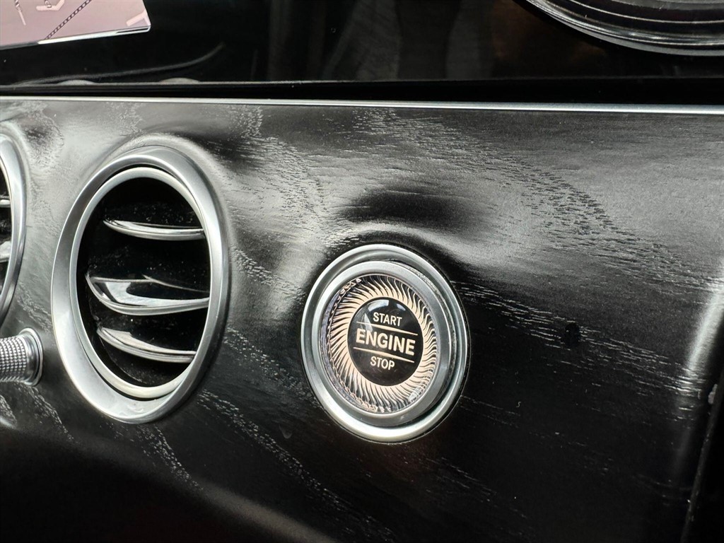 Used Mercedes-Benz E Class 2017 for sale - 76332334: Photo 58