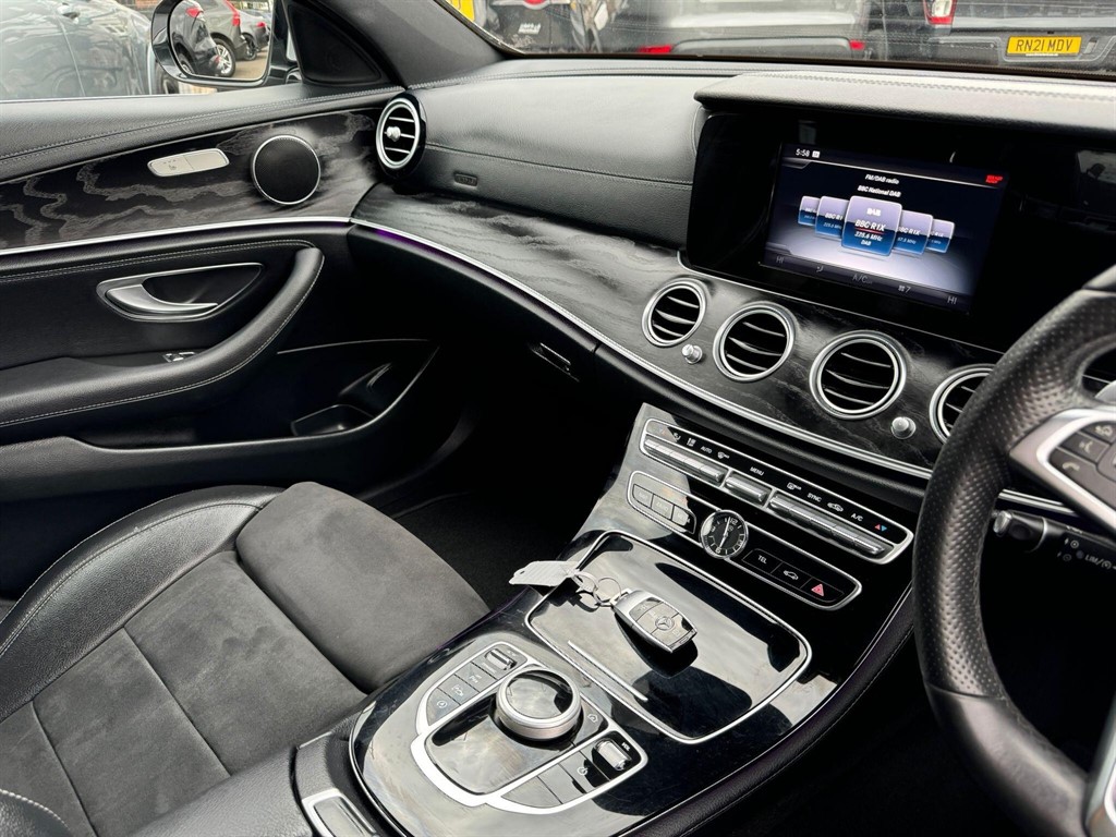 Used Mercedes-Benz E Class 2017 for sale - 76332334: Photo 72