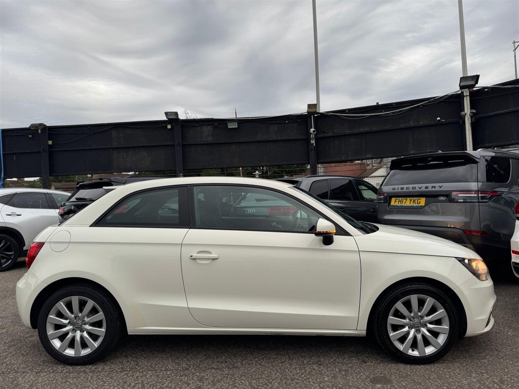 Used Audi A1 2014 for sale - 76155058: Photo 5