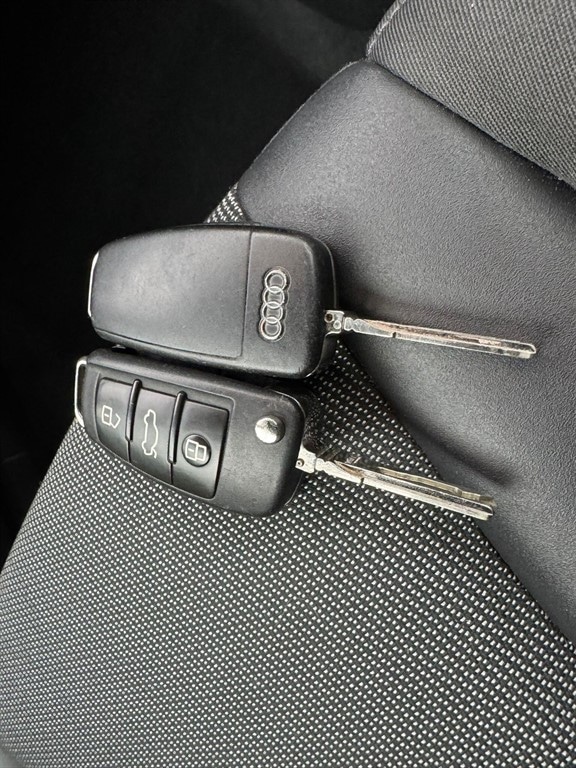 Used Audi A1 2014 for sale - 76155058: Photo 68