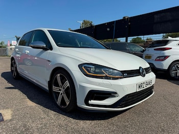 Used Volkswagen Golf 2017 for sale - 79520935: Photo
