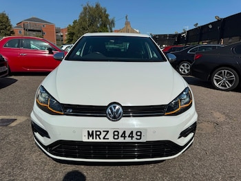 Used Volkswagen Golf 2017 for sale - 79520935: Photo