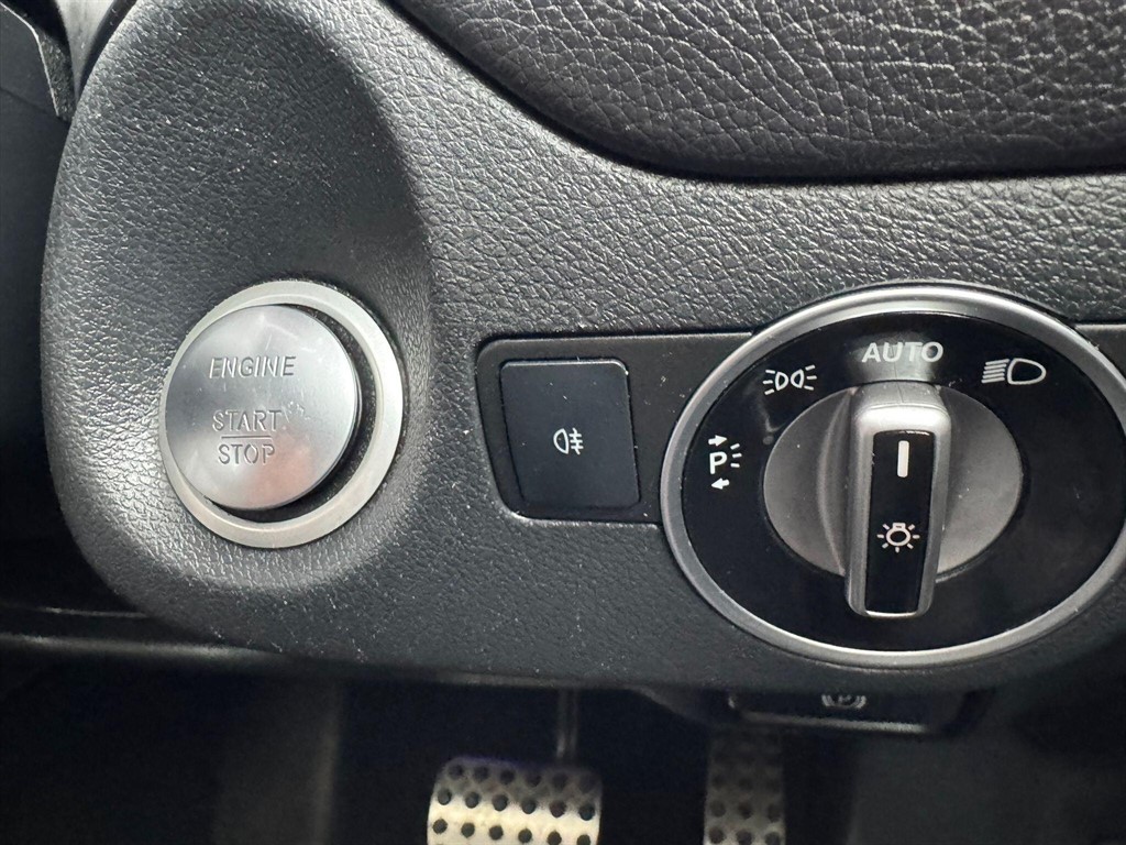 Used Mercedes-Benz GLA 2016 for sale - 76112492: Photo 61