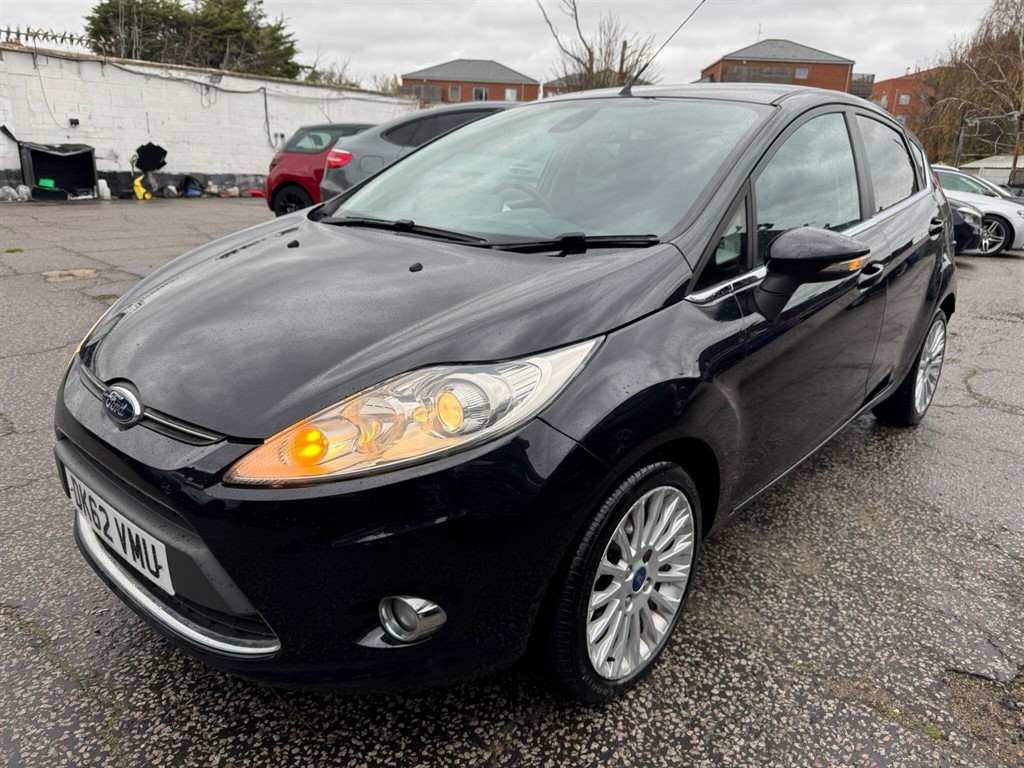Used Ford Fiesta 2012 for sale - 76664630: Photo 2