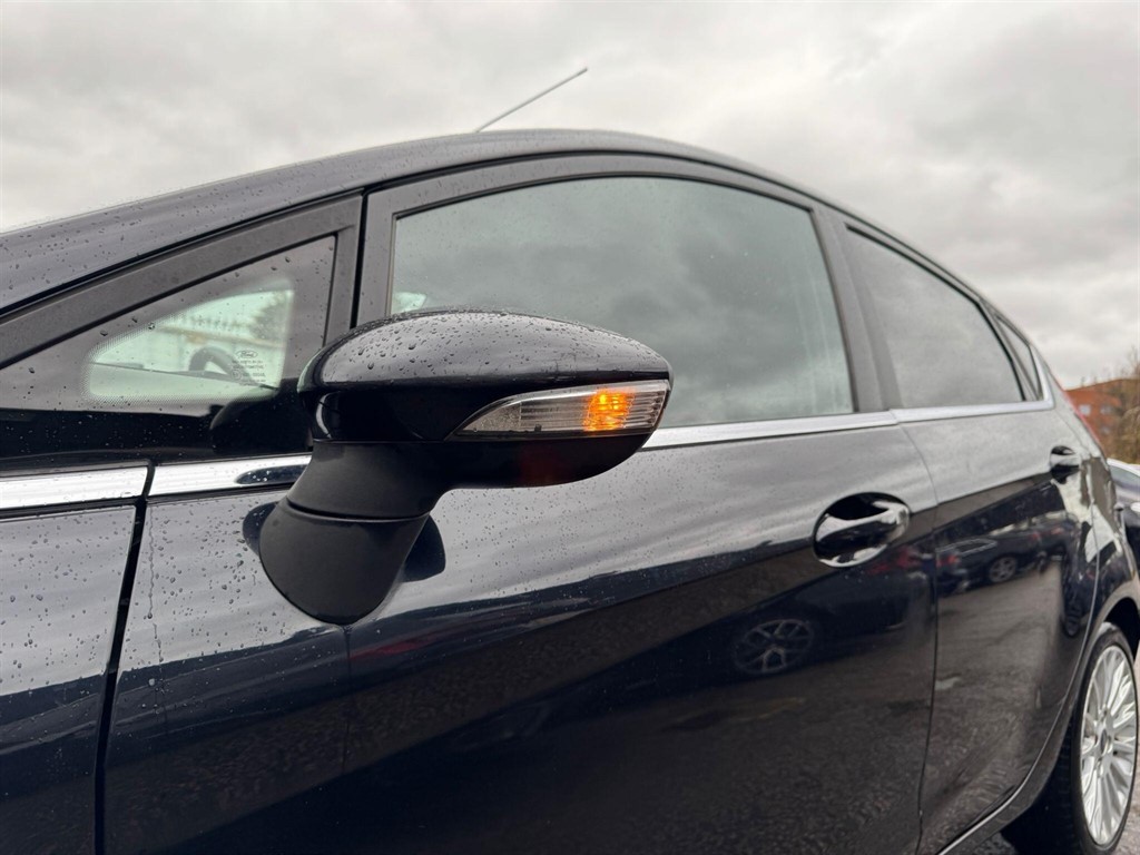 Used Ford Fiesta 2012 for sale - 76664630: Photo 26