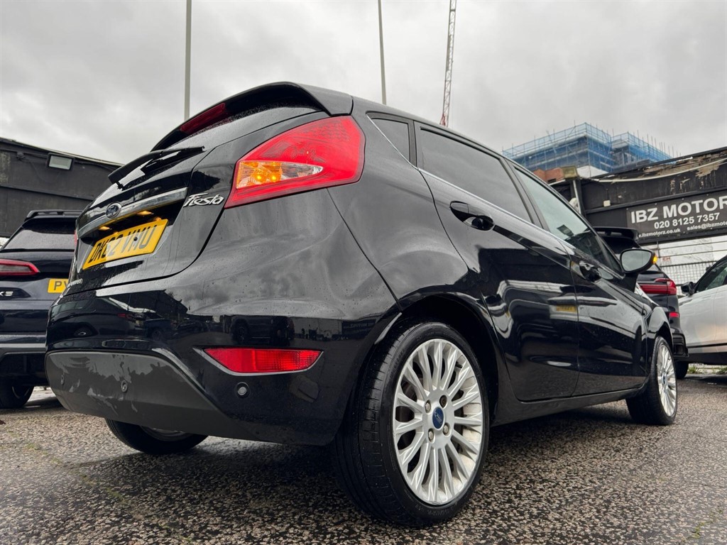 Used Ford Fiesta 2012 for sale - 76664630: Photo 30