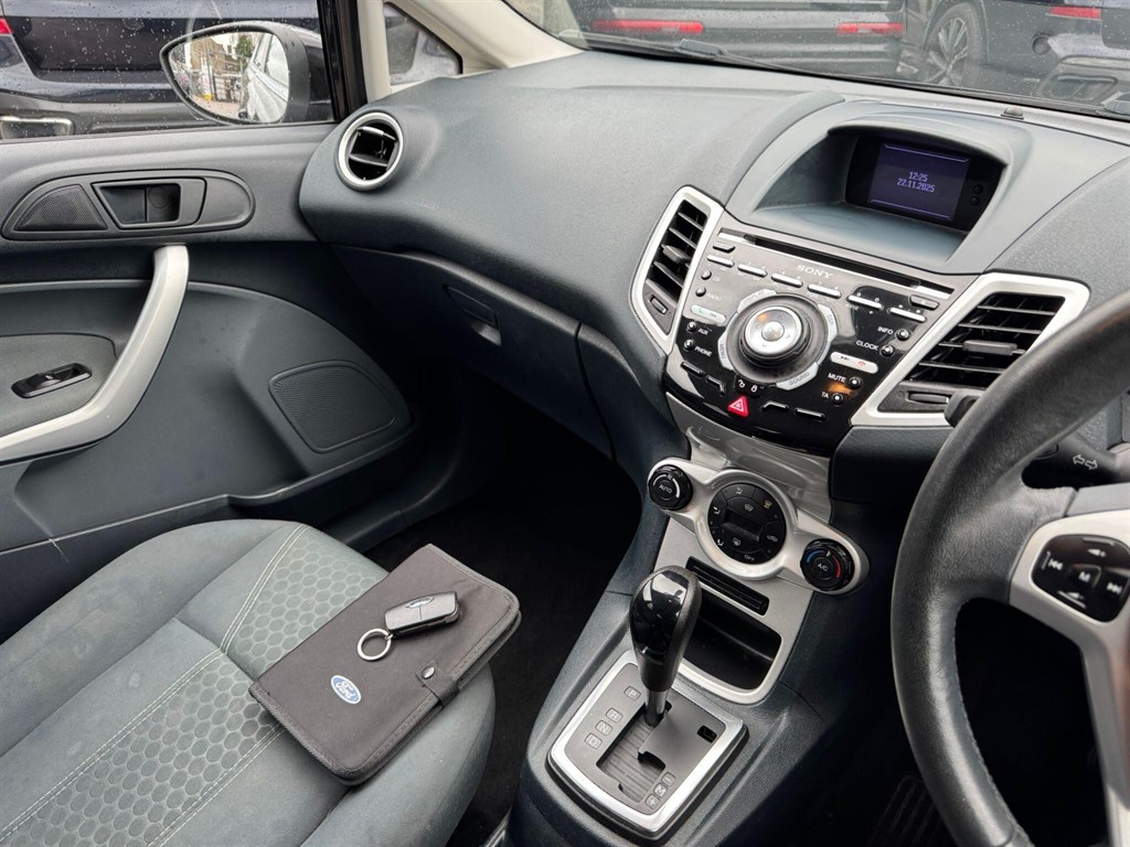 Used Ford Fiesta 2012 for sale - 76664630: Photo 42