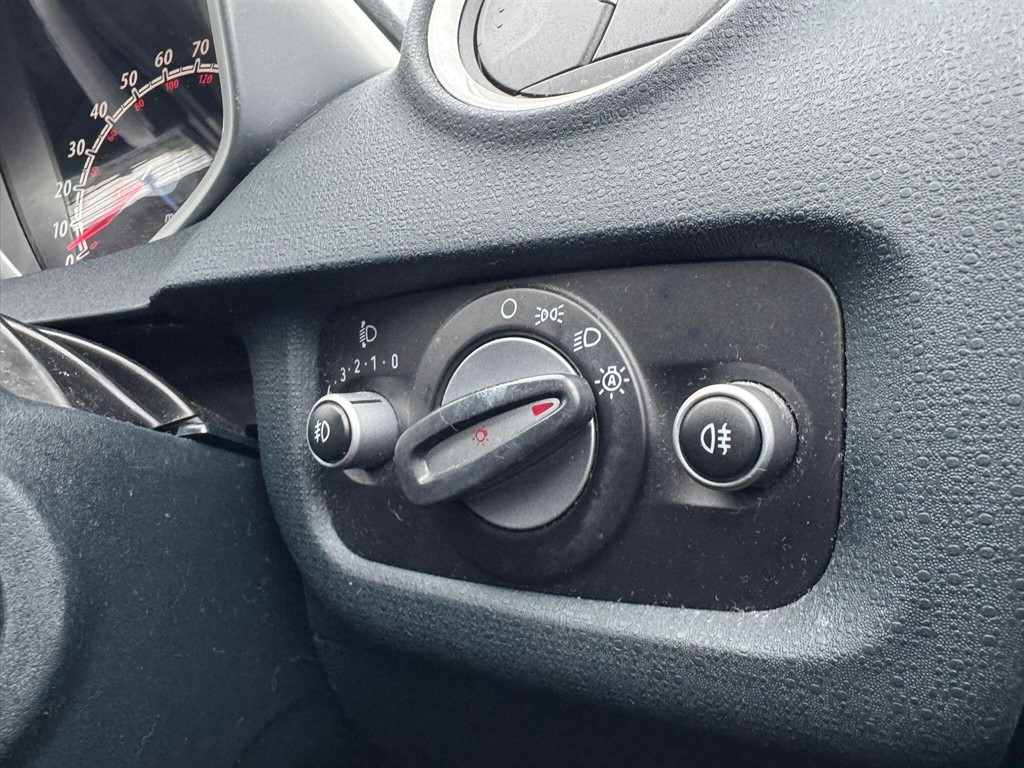 Used Ford Fiesta 2012 for sale - 76664630: Photo 48