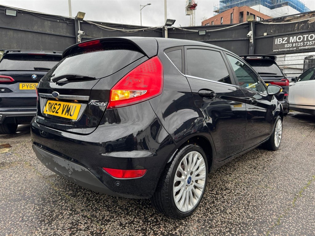 Used Ford Fiesta 2012 for sale - 76664630: Photo 6