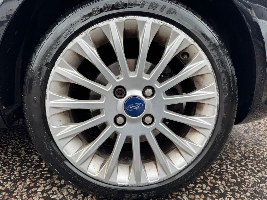 Used Ford Fiesta 2012 for sale - 76664630: Photo 68