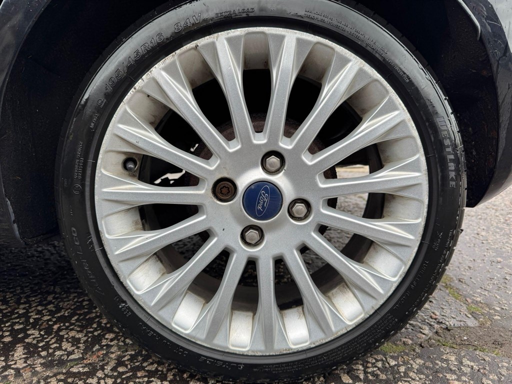 Used Ford Fiesta 2012 for sale - 76664630: Photo 69