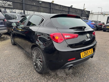 Used Alfa Romeo Giulietta 2015 for sale - 75567027: Photo