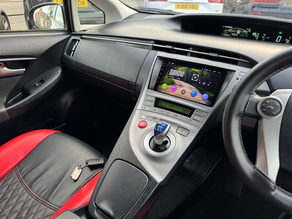 Used Toyota Prius 2019 for sale - 78042389: Photo 19