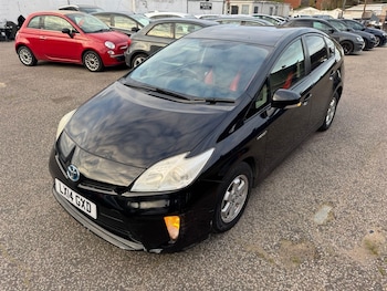 Used Toyota Prius 2019 for sale - 78042389: Photo