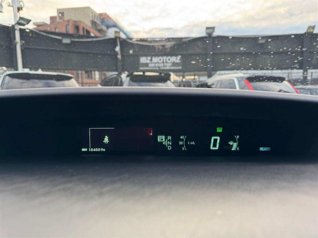 Used Toyota Prius 2019 for sale - 78042389: Photo 40