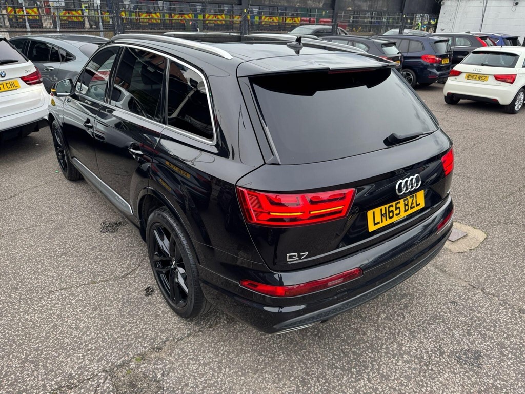 Used Audi Q7 2015 for sale - 76351084: Photo 23