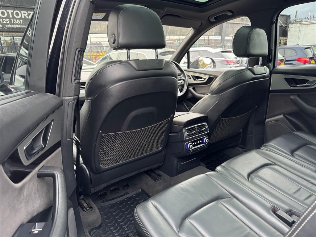 Used Audi Q7 2015 for sale - 76351084: Photo 44