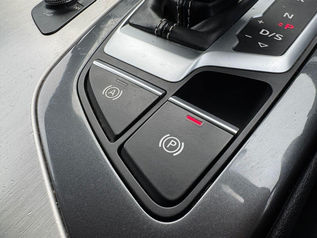 Used Audi Q7 2015 for sale - 76351084: Photo 54