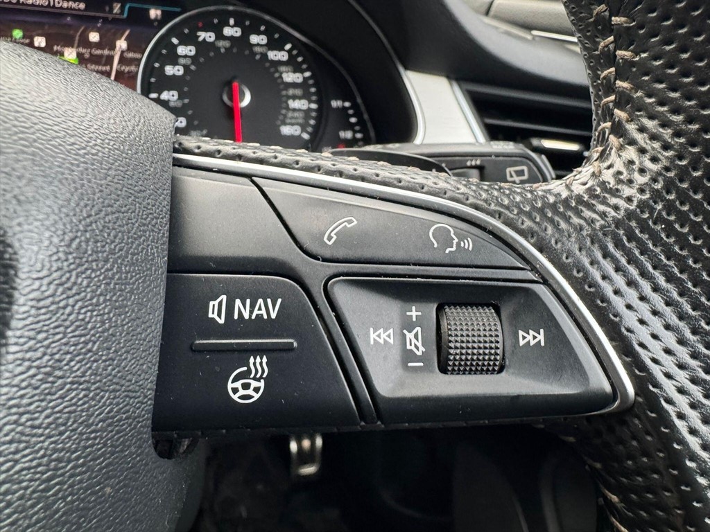 Used Audi Q7 2015 for sale - 76351084: Photo 64