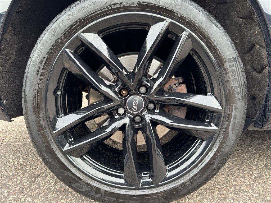 Used Audi Q7 2015 for sale - 76351084: Photo 77