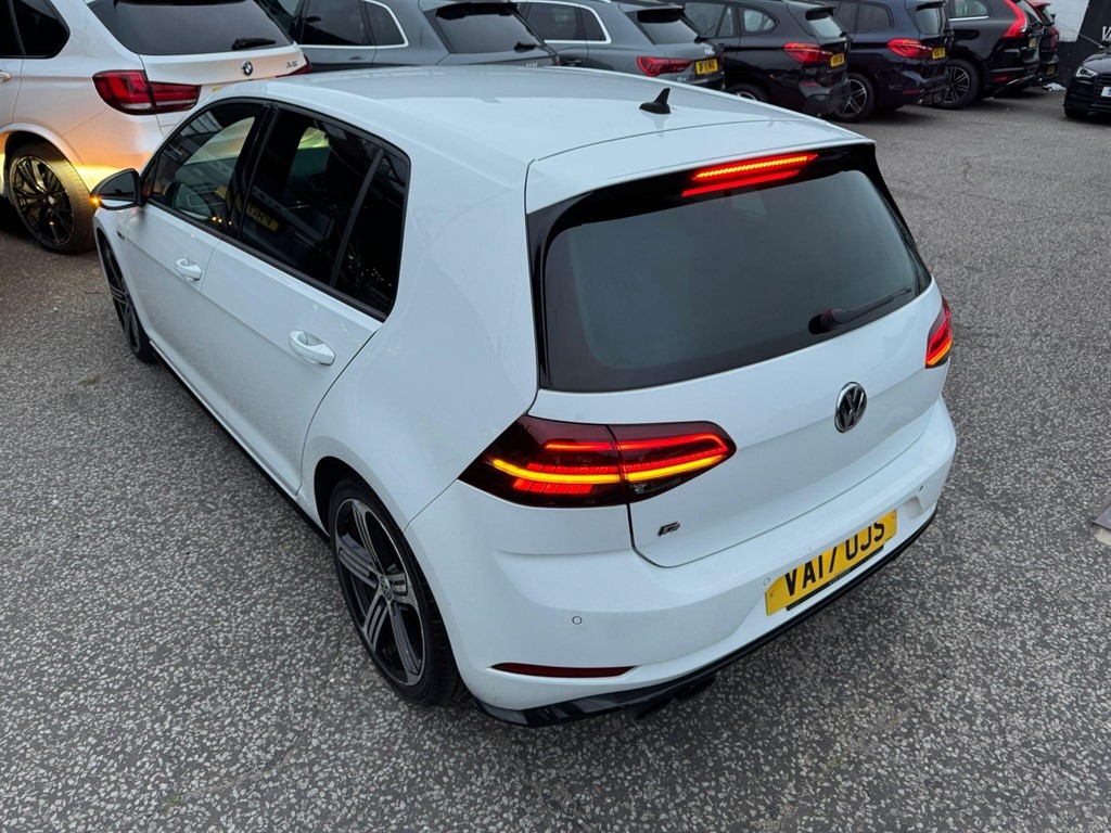 Used Volkswagen Golf 2017 for sale - 76112484: Photo 24