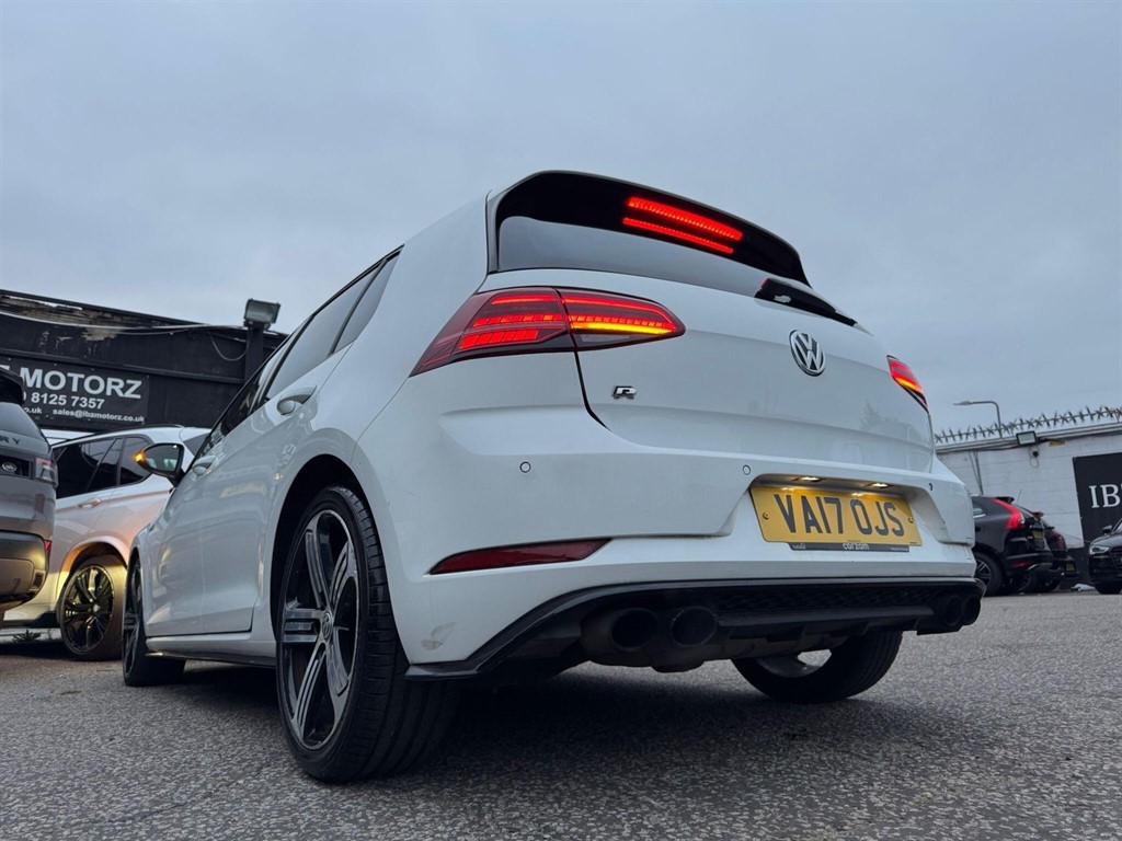 Used Volkswagen Golf 2017 for sale - 76112484: Photo 25