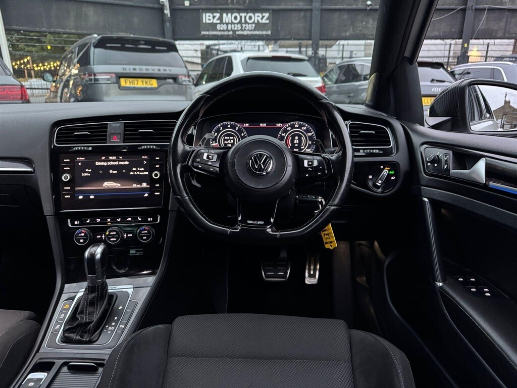 Used Volkswagen Golf 2017 for sale - 76112484: Photo 66