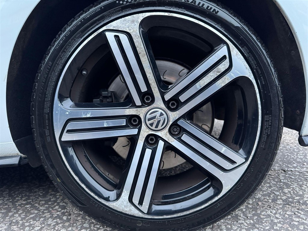 Used Volkswagen Golf 2017 for sale - 76112484: Photo 78