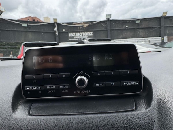 Used Mazda Mazda2 2017 for sale - 75567055: Photo 42