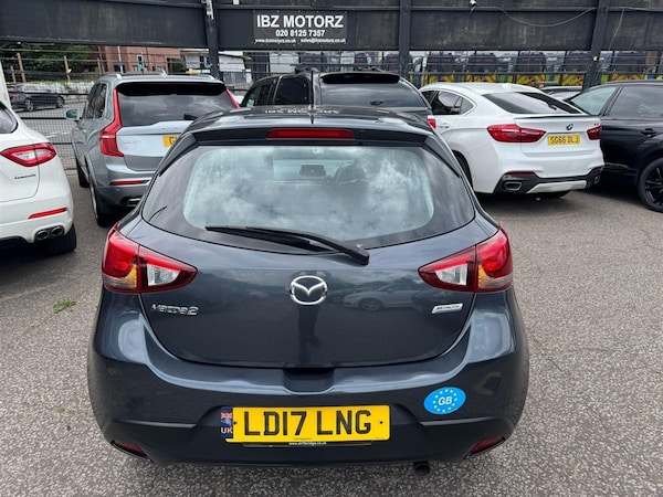 Used Mazda Mazda2 2017 for sale - 75567055: Photo 5
