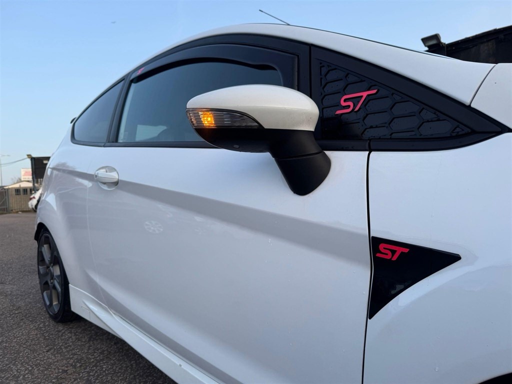 Used Ford Fiesta 2017 for sale - 77771516: Photo 28