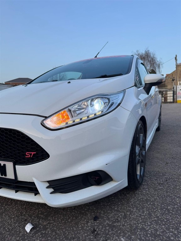 Used Ford Fiesta 2017 for sale - 77771516: Photo 31