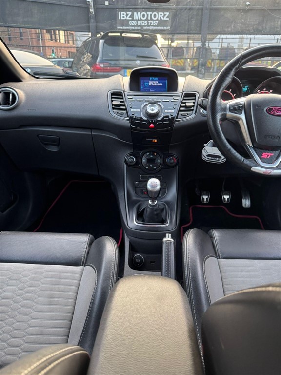 Used Ford Fiesta 2017 for sale - 77771516: Photo 41