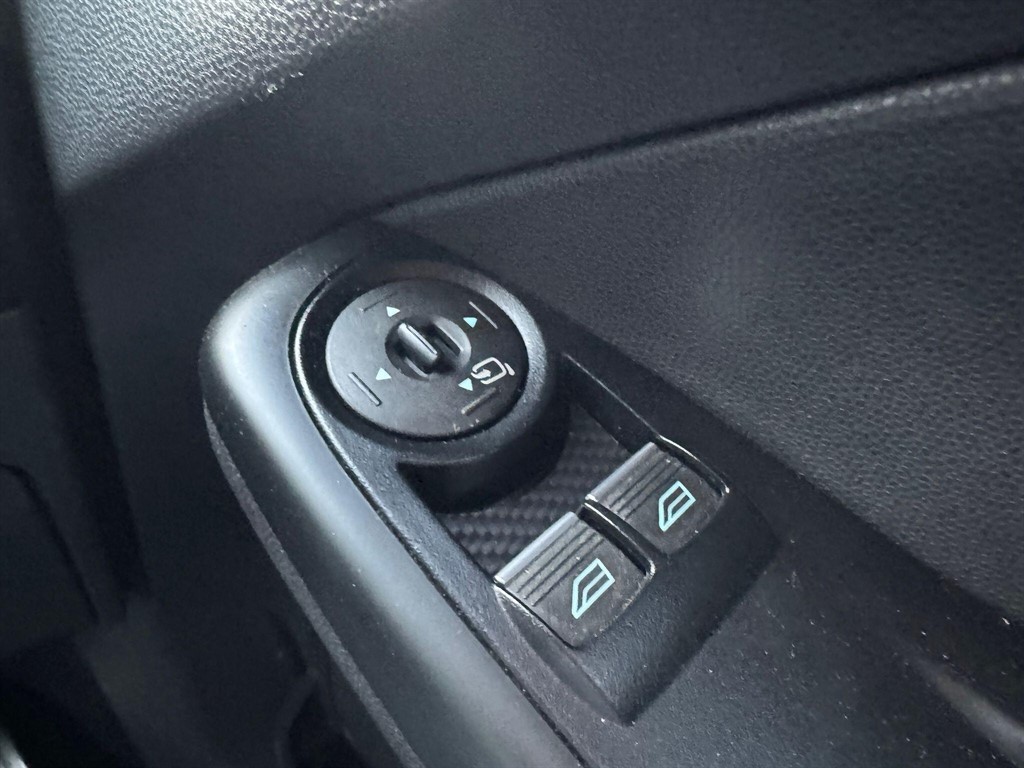 Used Ford Fiesta 2017 for sale - 77771516: Photo 53