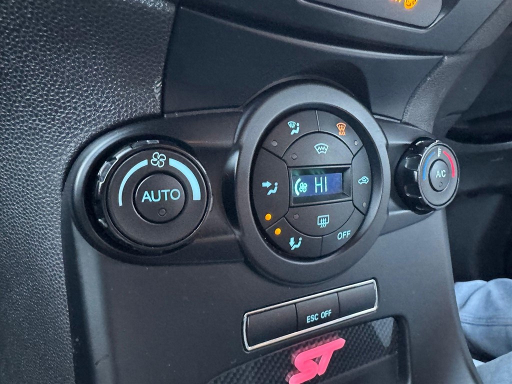 Used Ford Fiesta 2017 for sale - 77771516: Photo 59