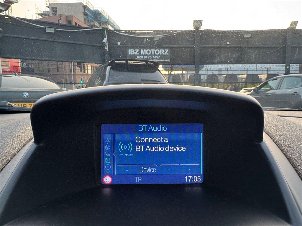 Used Ford Fiesta 2017 for sale - 77771516: Photo 76