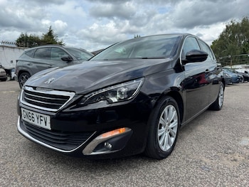 Used Peugeot 308 2016 for sale - 78946290: Photo