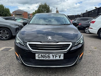 Used Peugeot 308 2016 for sale - 78946290: Photo