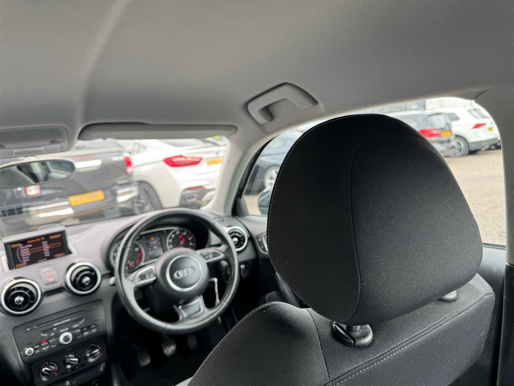 Used Audi A1 2010 for sale - 77274621: Photo 25