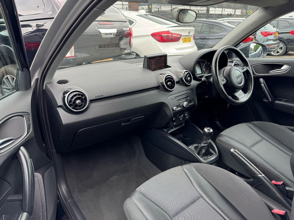 Used Audi A1 2010 for sale - 77274621: Photo 31