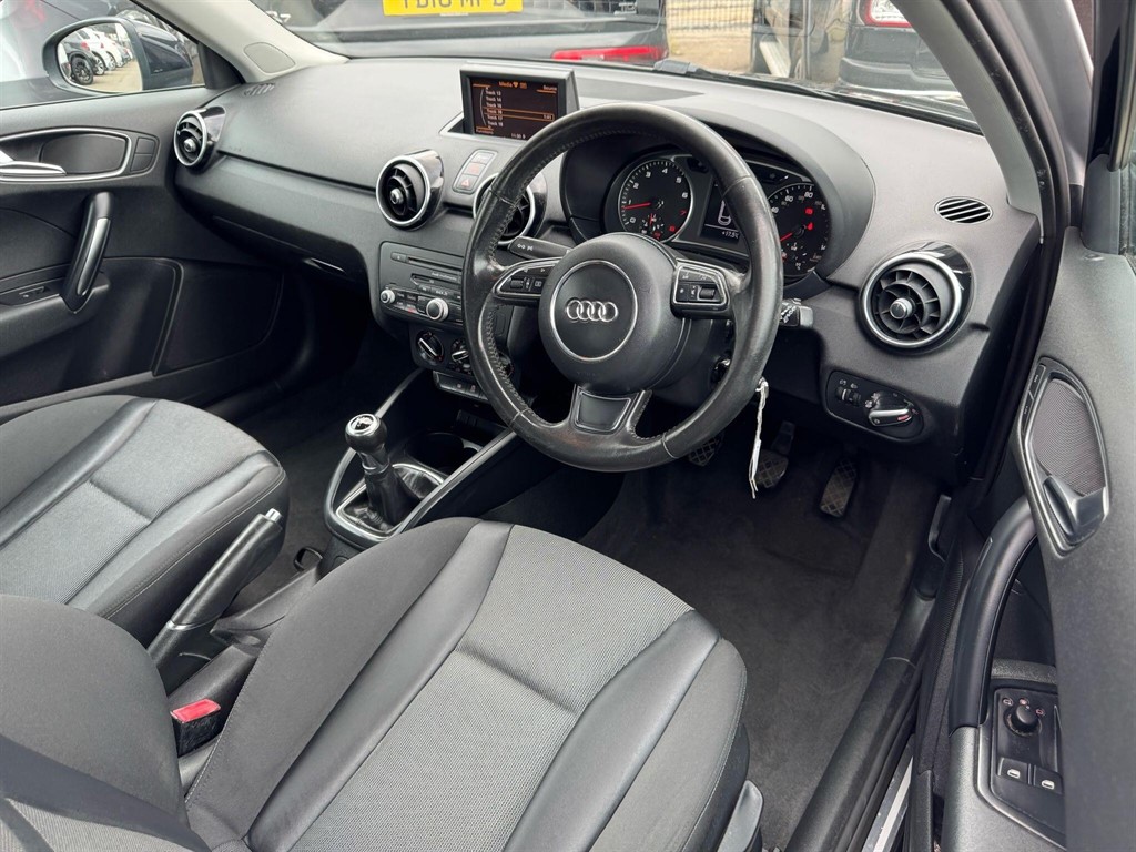 Used Audi A1 2010 for sale - 77274621: Photo 32