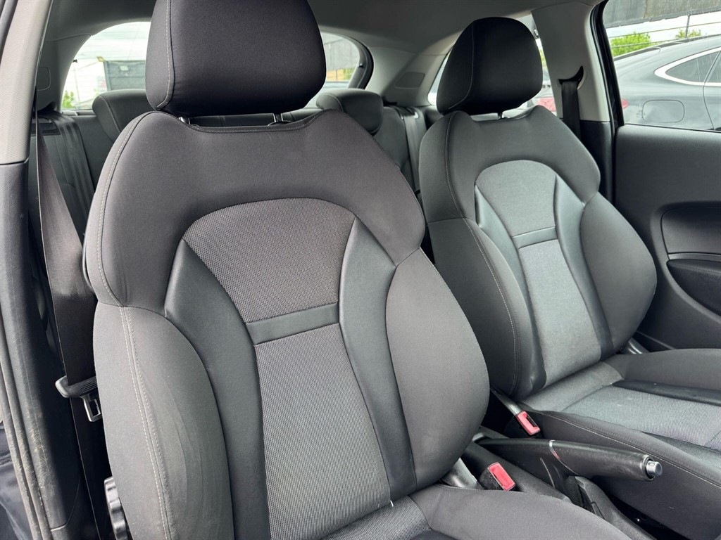 Used Audi A1 2010 for sale - 77274621: Photo 34