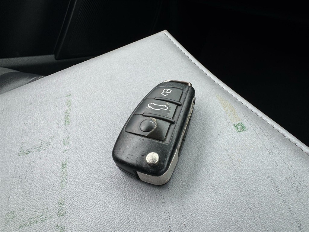 Used Audi A1 2010 for sale - 77274621: Photo 43