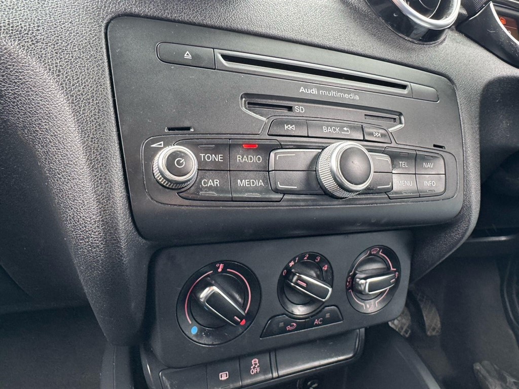 Used Audi A1 2010 for sale - 77274621: Photo 44