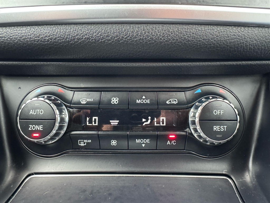 Used Mercedes-Benz GLC 2017 for sale - 76351100: Photo 65
