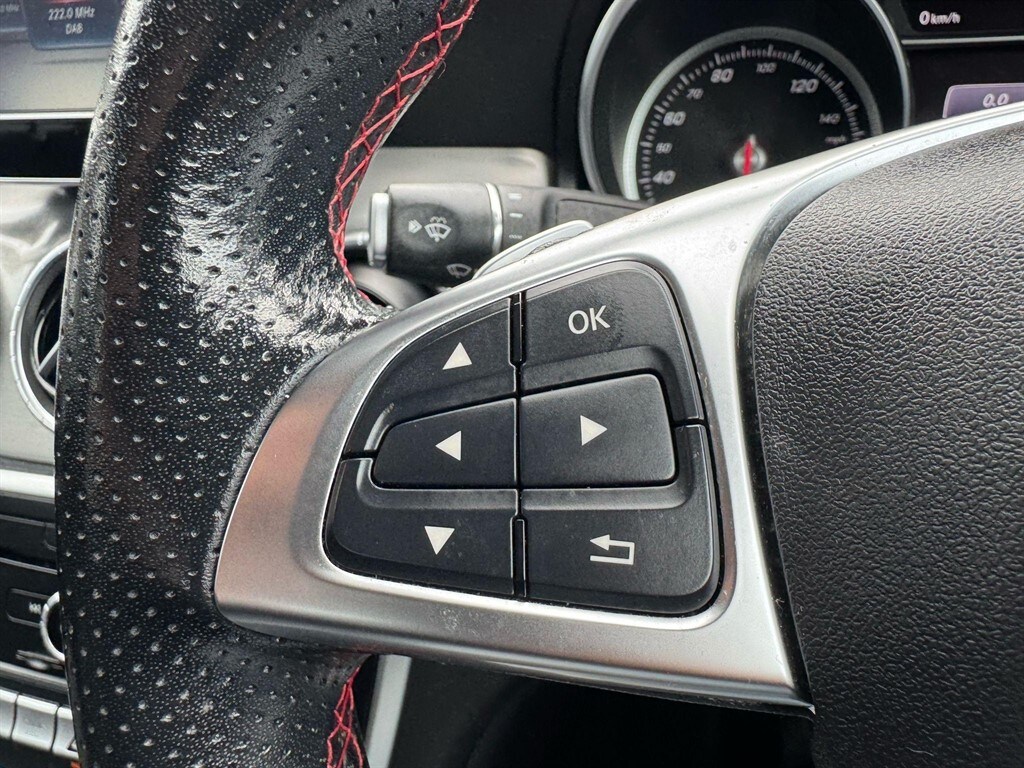 Used Mercedes-Benz GLC 2017 for sale - 76351100: Photo 74